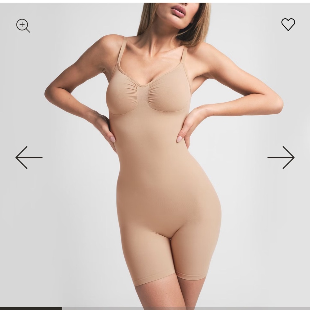 NEW Skims Shapewear Seamless Tan Bodysuit